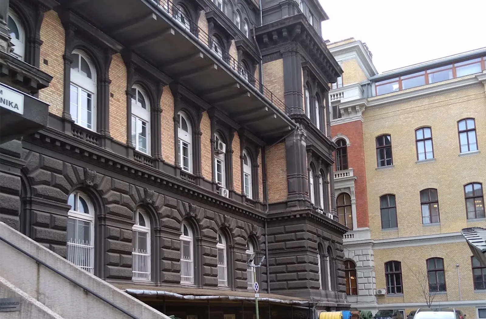Semmelweis University Of Medicine