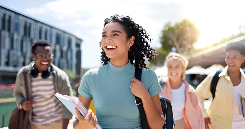 scholarships and financial aid options for dentistry students in Spain